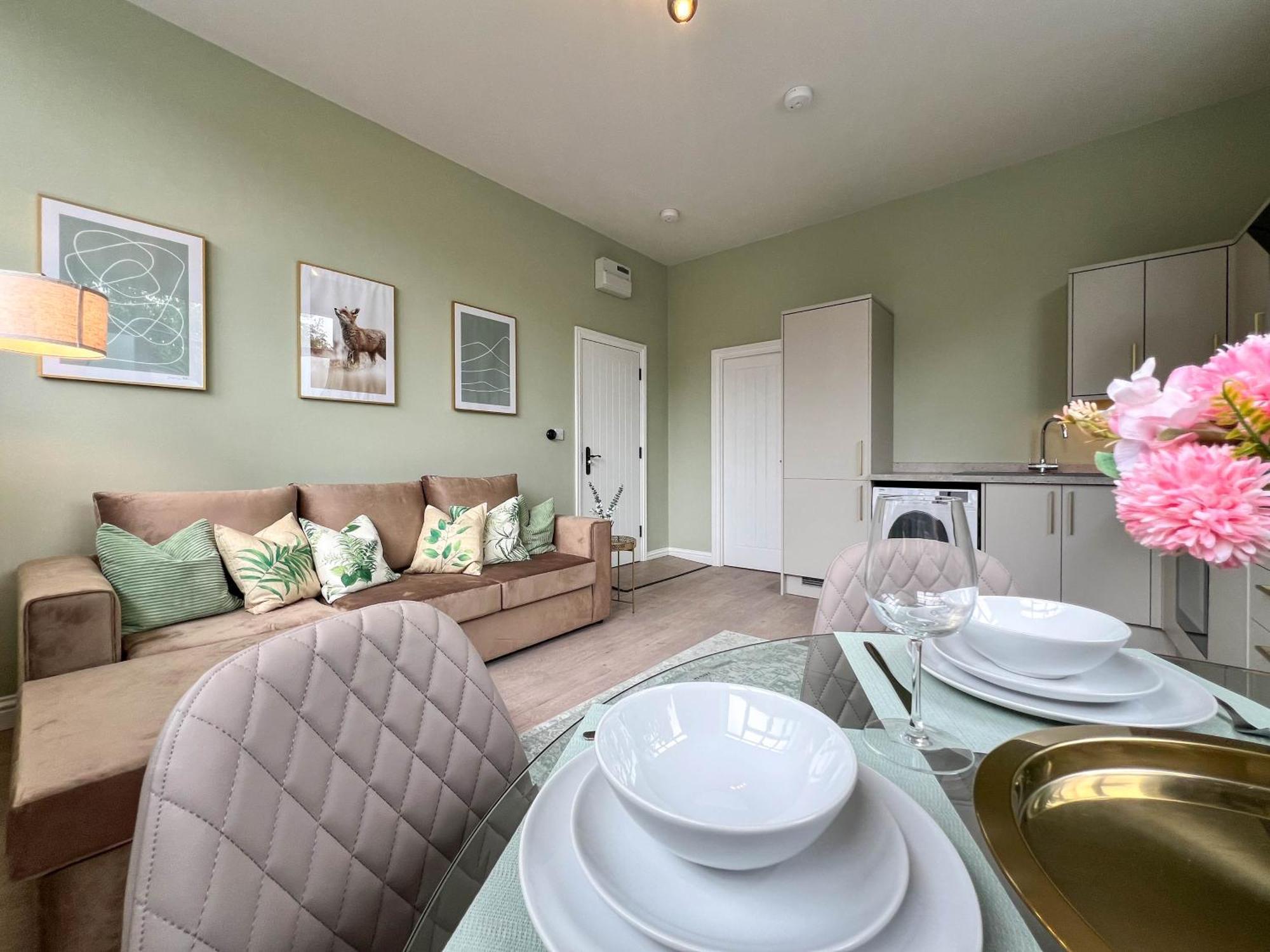 Hanover Apartments - Stylish 1 Bedroom Suites, Sheffield City Centre - Hosted By Stay Host Save Exterior photo